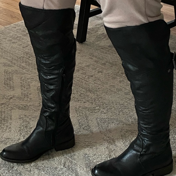 Steve Madden - Picture 3 of 4